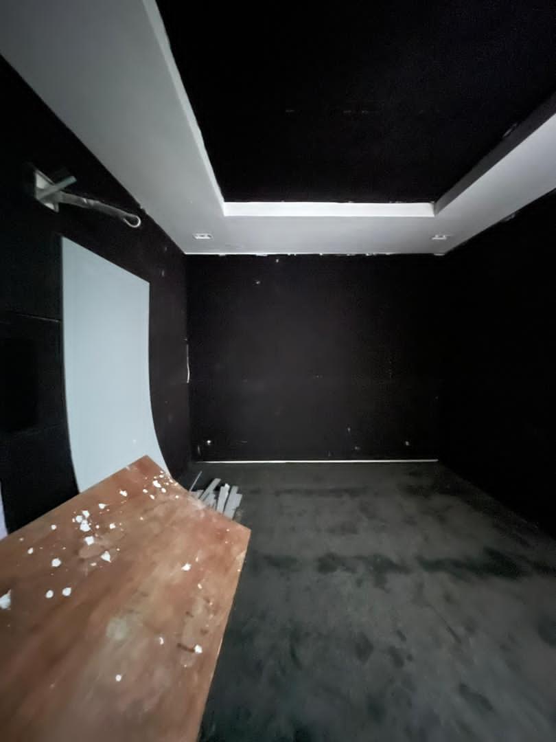 LUXURY 5BEDROOM FULLY DETACHED DUPLEX FOR SALE.