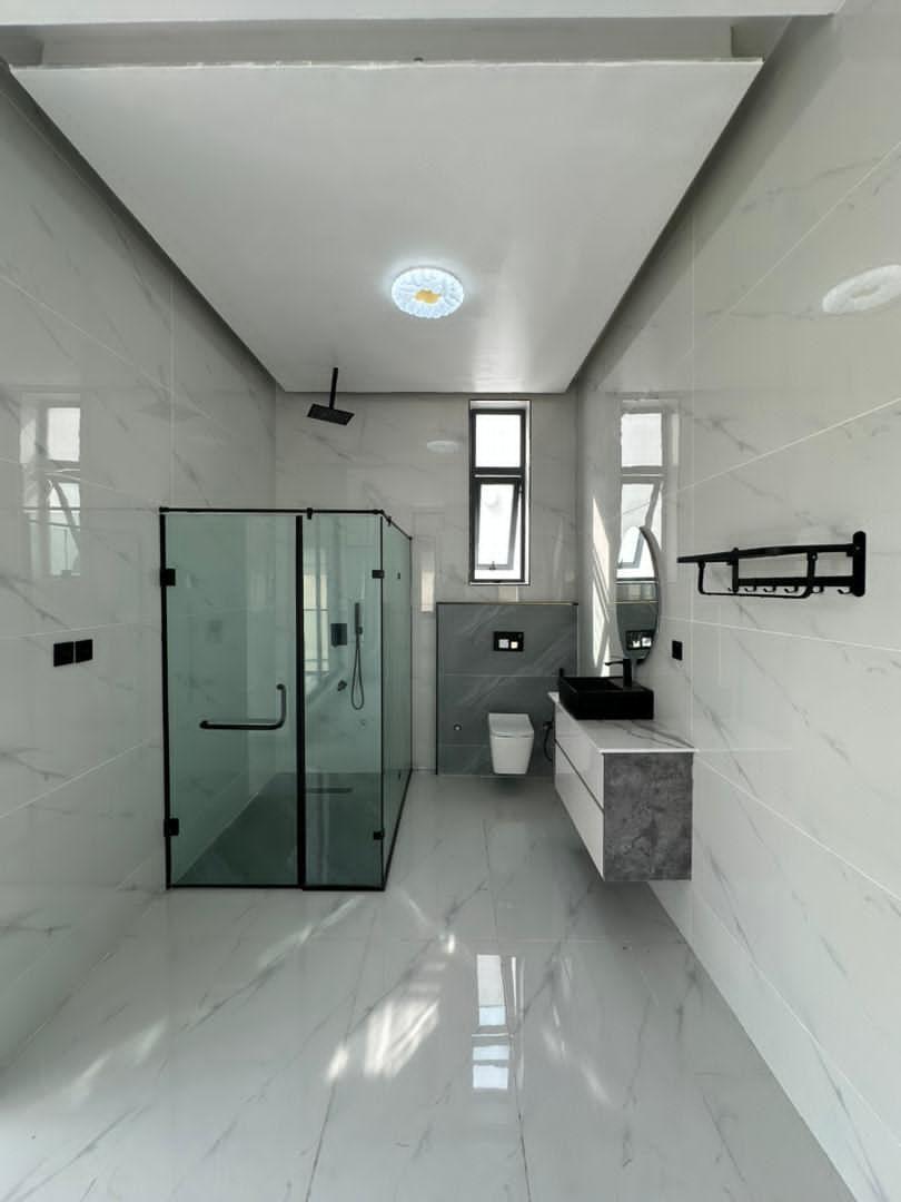 Excellently finished duplex