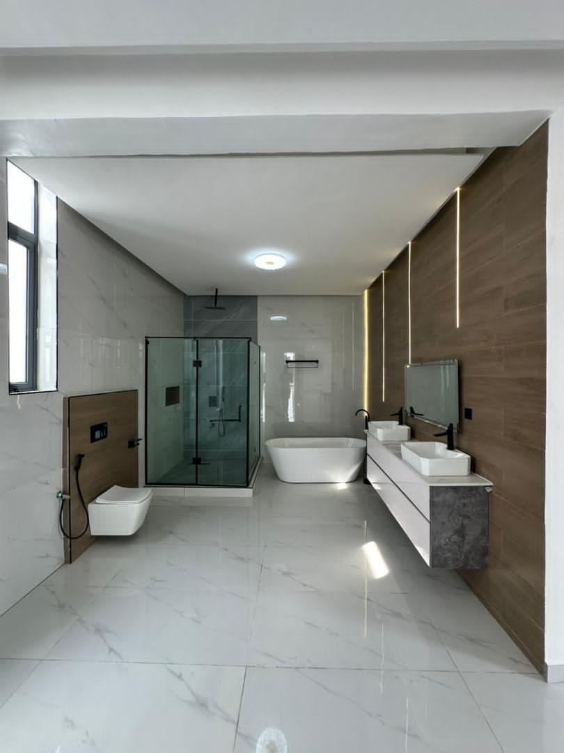 Excellently finished duplex