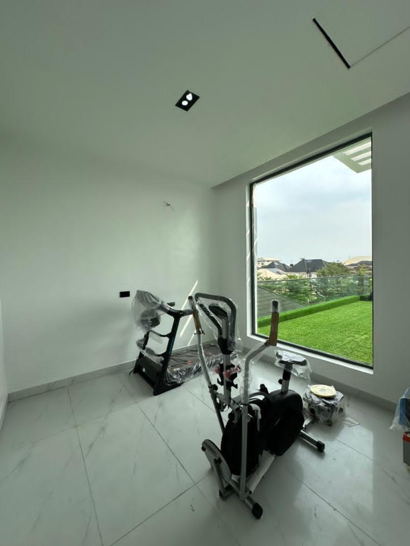 Excellently finished duplex