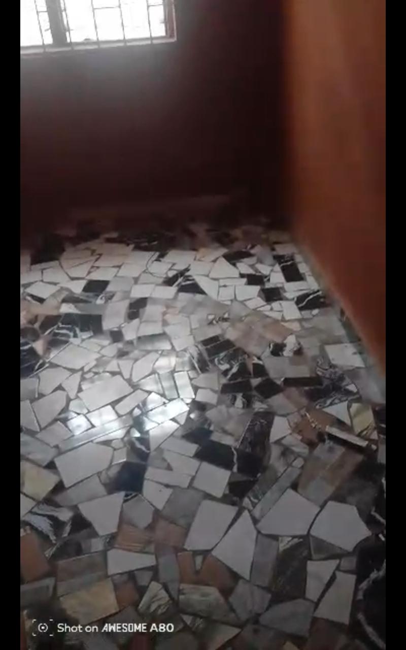 Room & Parlour to Let at Ijegun
