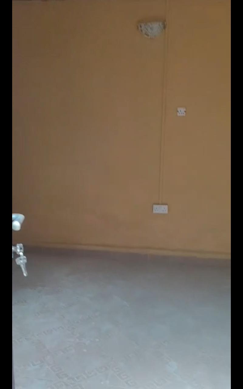 Massive Room Self-Contained | Ago Okota