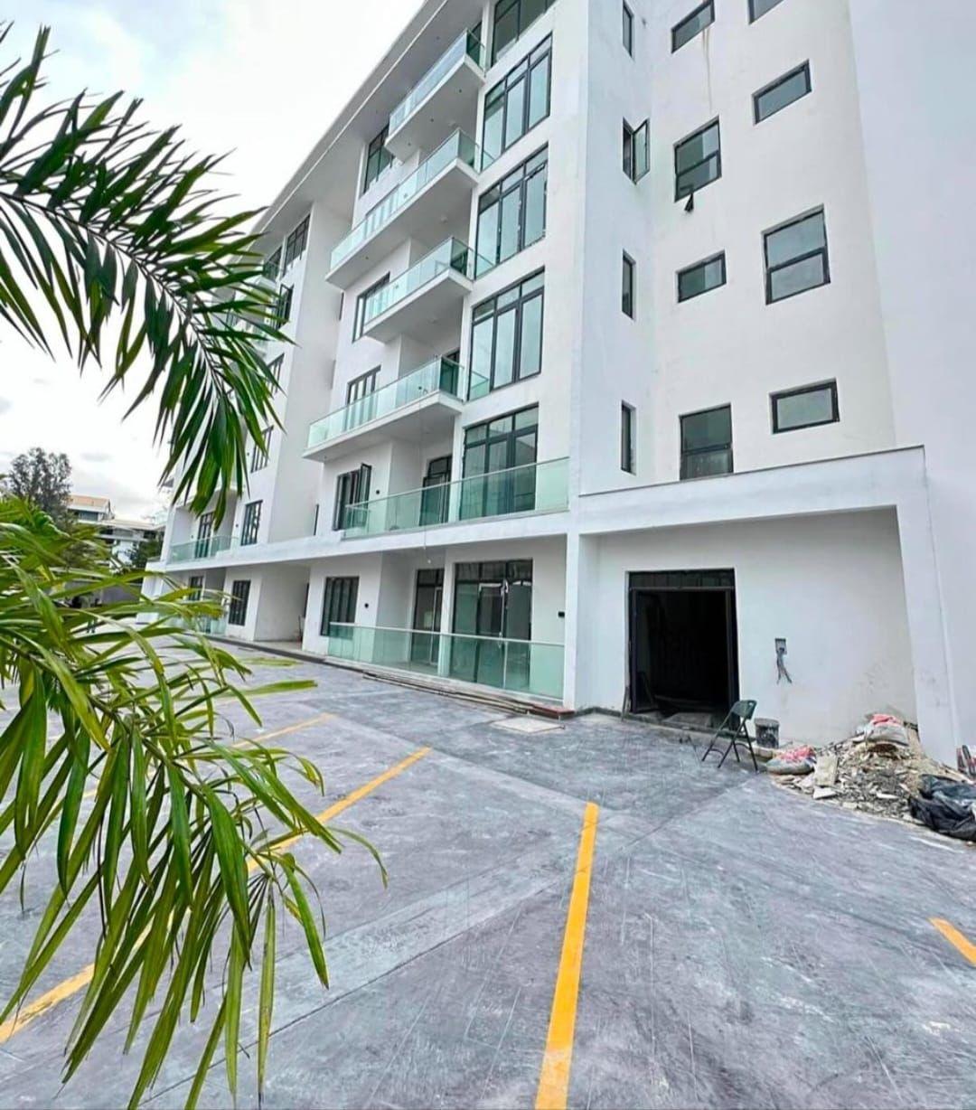 3-Bedroom Luxury Apartment with BQ | Banana Island