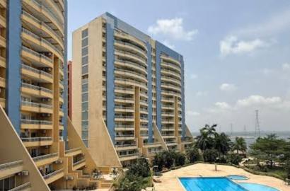 5-Star 4-Bedroom Penthouse Water-View Apartment | Banana Island