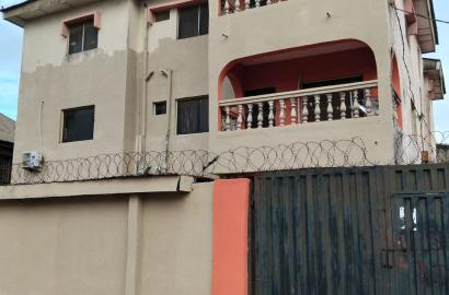 8 Units of Flats for Sale | Off Canoe Road, Oke-Afa, Isolo