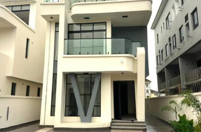 5-Bedroom Detached Duplex with Pool, BQ & Rooftop for Sale in Lekki Phase 1