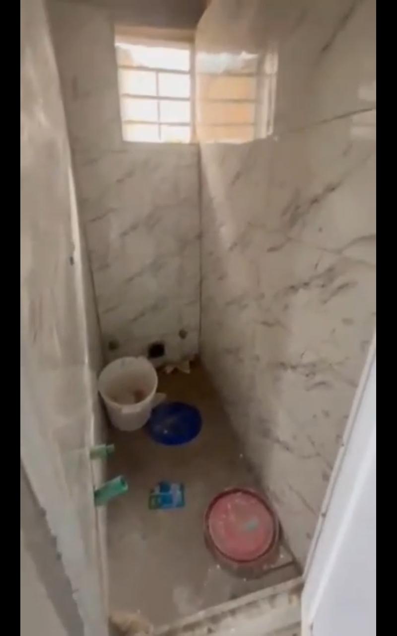 Room Self-Contained at Shomolu
