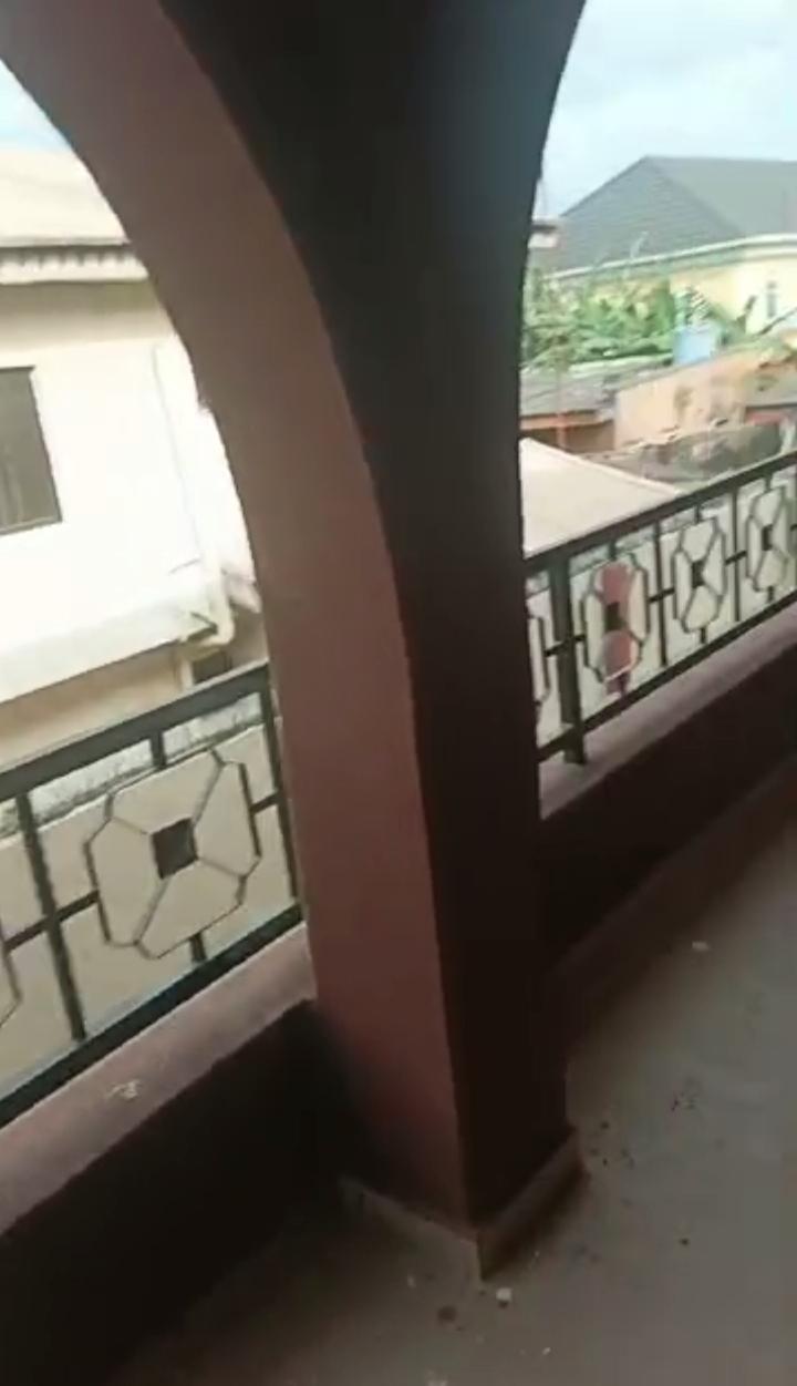 Accessible Mini Flat Close to the Road | Oke-Afa