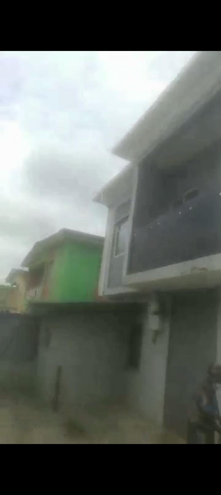 4-Bedroom Fully Detached Duplex + BQ To Let – Isolo