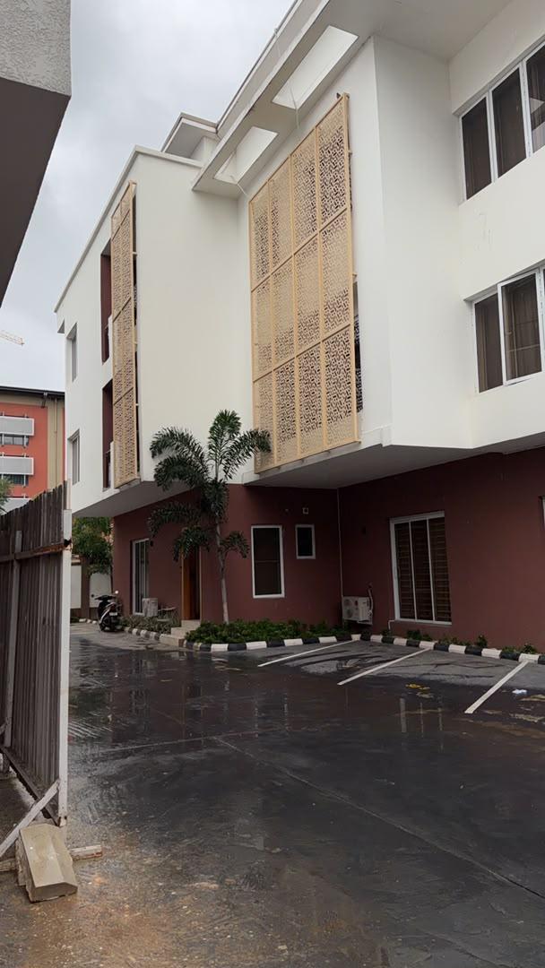 4-Bedroom Terrace Duplex for Sale or Rent – Old Ikoyi