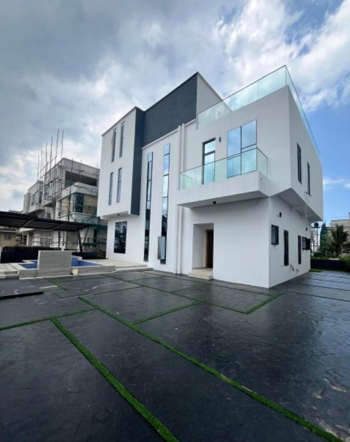 5-Bedroom Fully Automated Detached Home at Victory Park, Osapa London