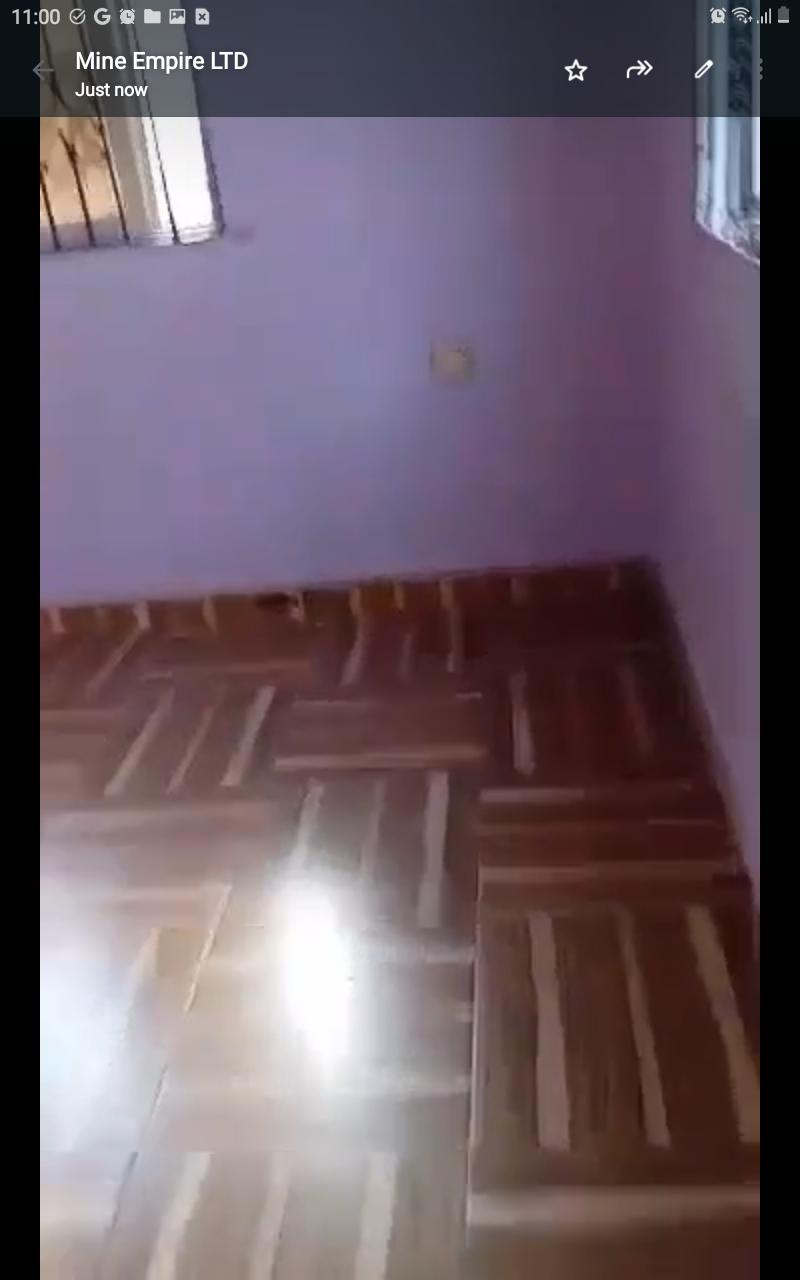 Mini Flat Upstairs at Greenfield Estate, Ago Palace Way