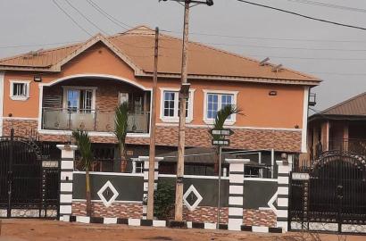 3-Bedroom Flats for Sale at Doland Estate, Akute 🔥