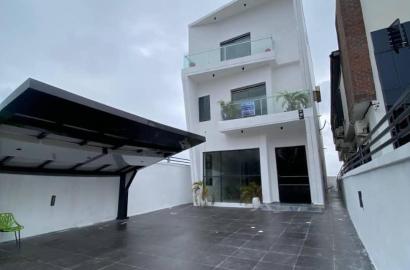 5-Bedroom Fully Detached Duplex with BQ, Cinema & Pool — Chevron 🏡🔥