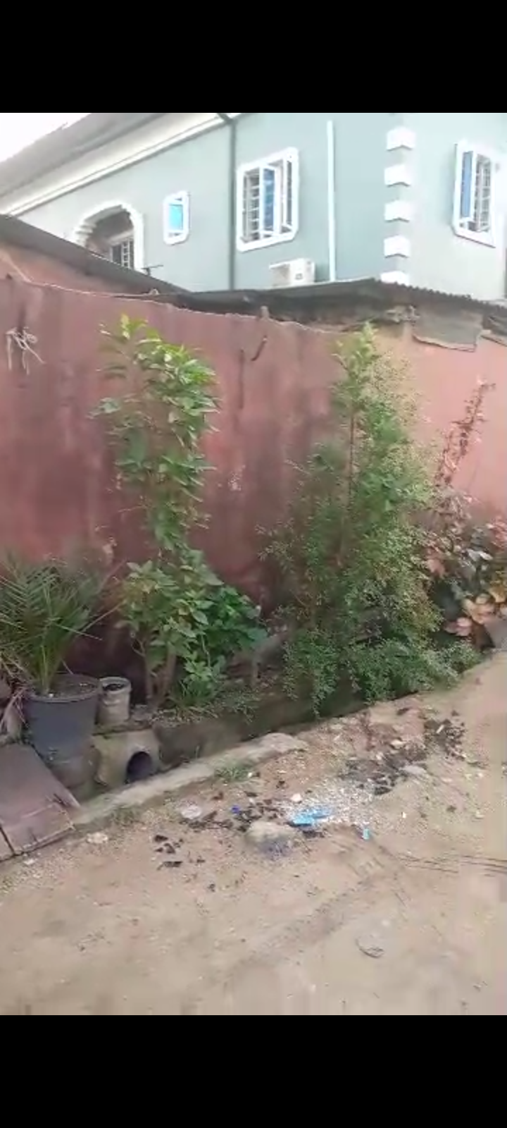 Half plot of land off Mass burial road oke afa