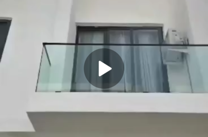 4 bedroom duplex, service apartment, @harry's drive Vgc