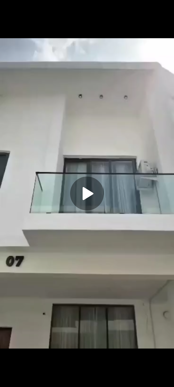 4 bedroom duplex, service apartment, @harry's drive Vgc