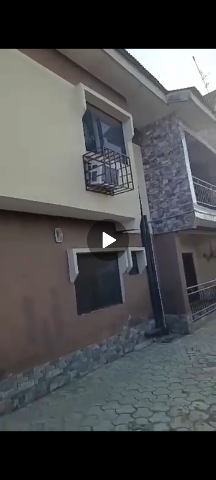 BEAUTIFUL BLOCK OF 6 FLATS WITH SHOPS FOR SALE @ISHERI/ IGANDO LAGOS NIGERIA