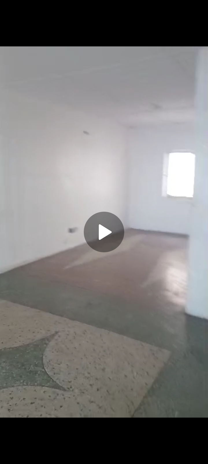 Standard 3Bedrm flat upstairs @off Adekunle Kuye str, aguda surulere .