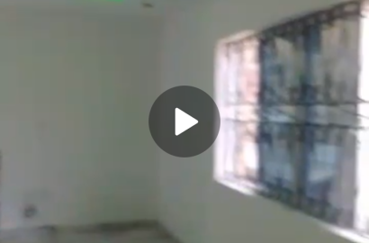 3 bedroom flat @jakande estate Oke afa isolo