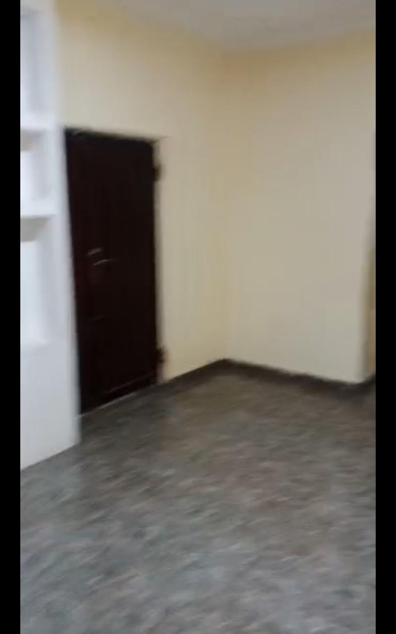 2-Bedroom Upstairs Flat To Let at Orioke Iwamimo Street