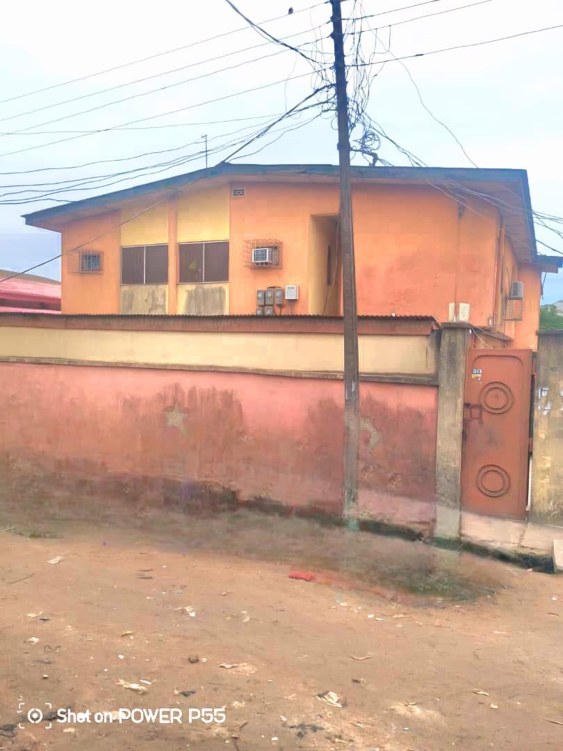 Block of 4 Units of 3-Bedroom Flats & 2 Room-and-Parlour Self-Contains for Sale at Isolo