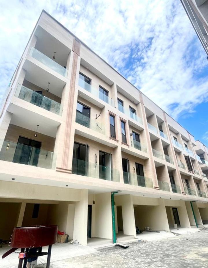 4-Bedroom Duplex with 2-Room BQ for Rent – Ikoyi, Lagos