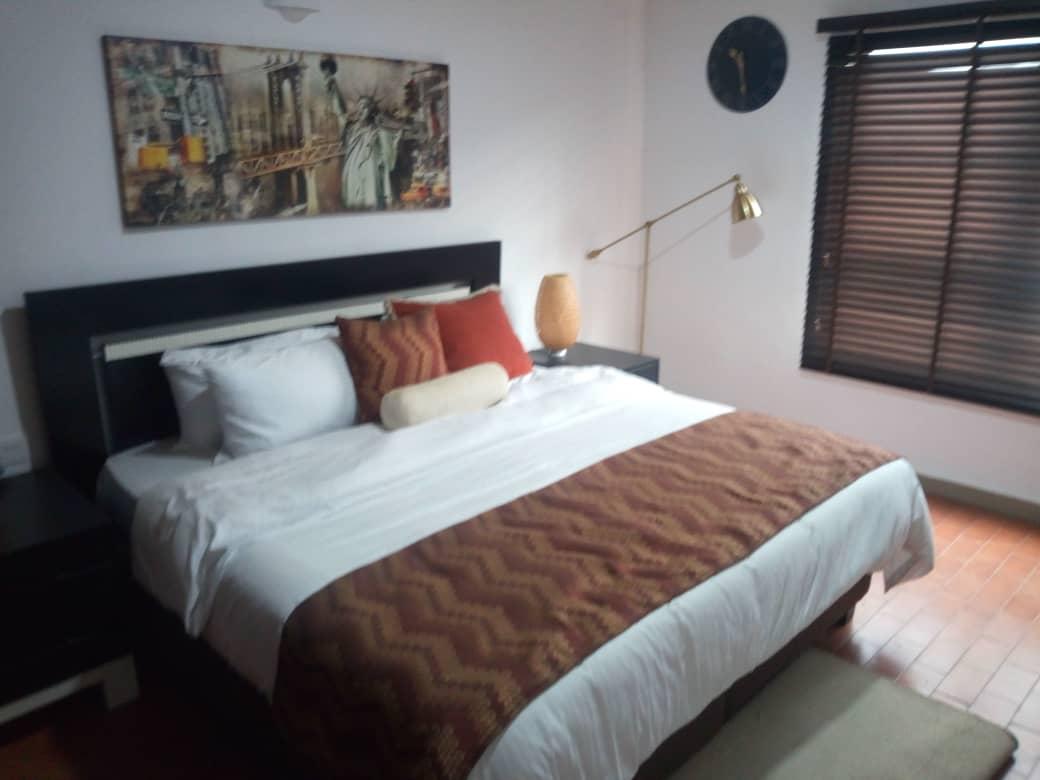 2 Bedroom Flat – Maryland Crescent, Lagos