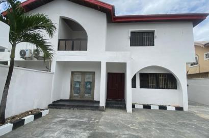5 BEDROOM SEMI-DETACHED HOUSE WITH 2-ROOM BQ – LEKKI PHASE 1