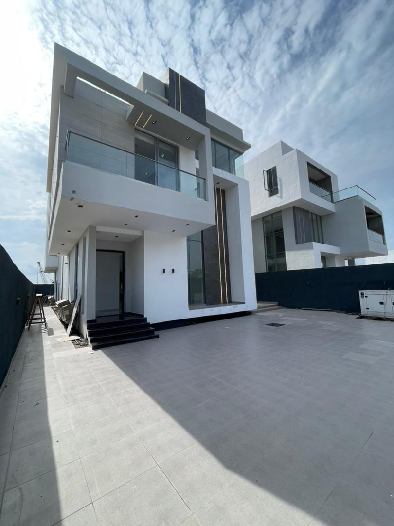 CONTEMPORARY 5 BEDROOM FULLY DETACHED DUPLEX WITH BQ, POOL & CINEMA – IKOYI, LAGOS