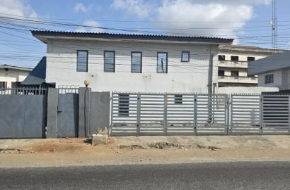 Prime Commercial/Residential Redevelopment Property 📍 Location: Adeniyi Jones, Ikeja, Lagos
