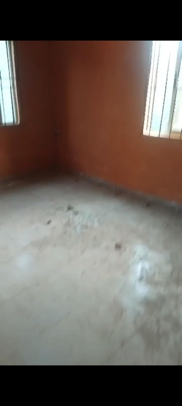 NEWLY BUILT ROOM & PARLOUR SELF CONTAIN AVAILABLE 🏠Egan igando
