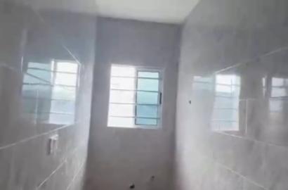 Newly Built 2 Bedroom Flat – Off Pedro Road, Ladilak