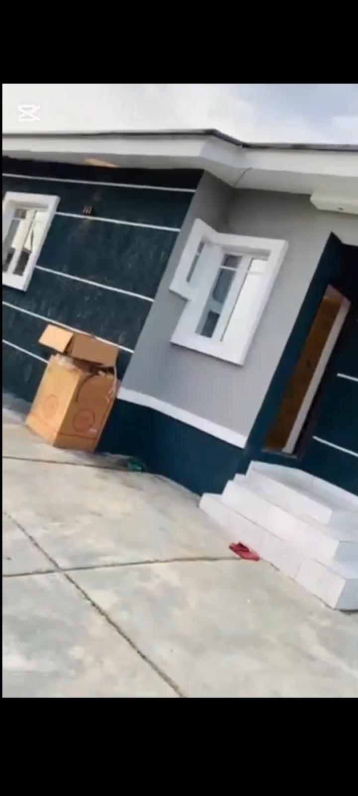 Modern 3-Bedroom Detached Bungalow with BQ & Solar – Transformation Estate, Idi Ishin Extension, Ibadan