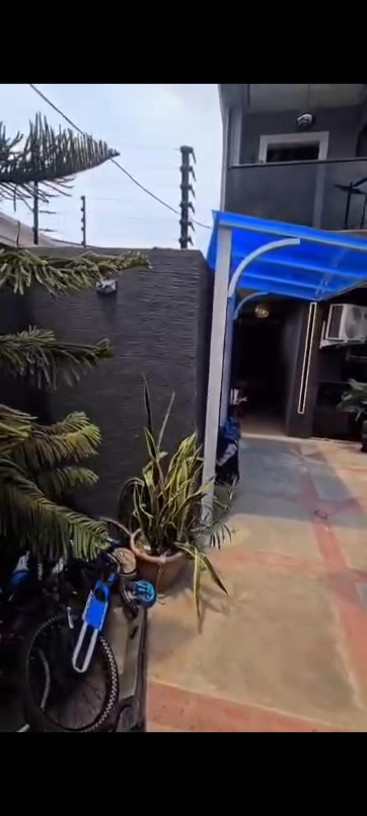 Luxury 5-Bedroom Fully Detached Duplex with Pool – Ajao Estate, Lagos