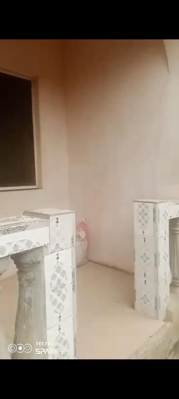 2 BEDROOM GROUND FLOOR FLAT – MADU/G.T BAR BUS STOP, FAGBILE, ISHERI OSHUN