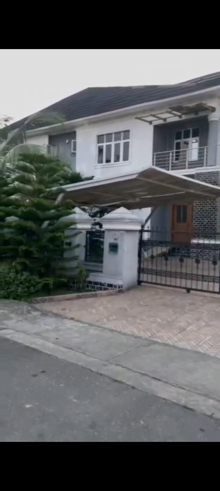 🏡 5-Bedroom Detached House 📍 Location: Royal Garden Estate, just after VGC, Lekki, Lagos