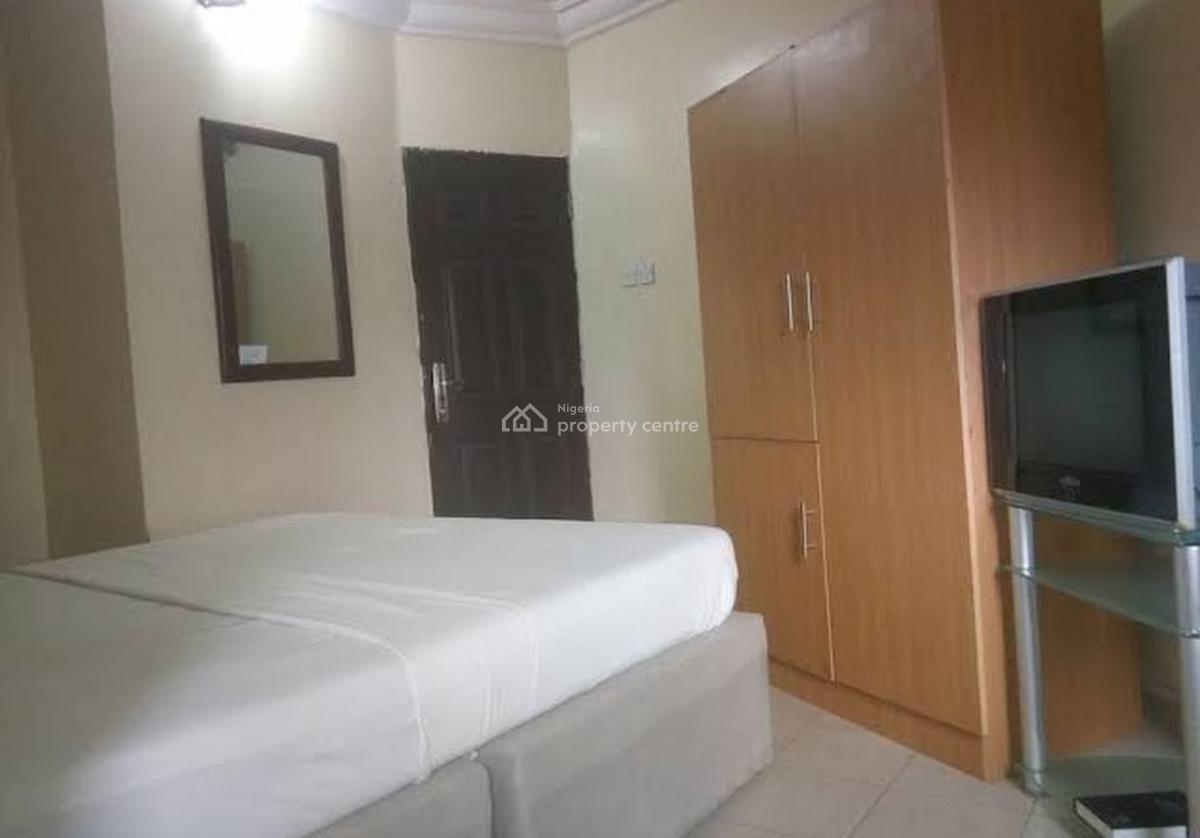 HOTEL 🏨 FOR URGENT SALE @ Lifecamp very close to Lifecamp junction