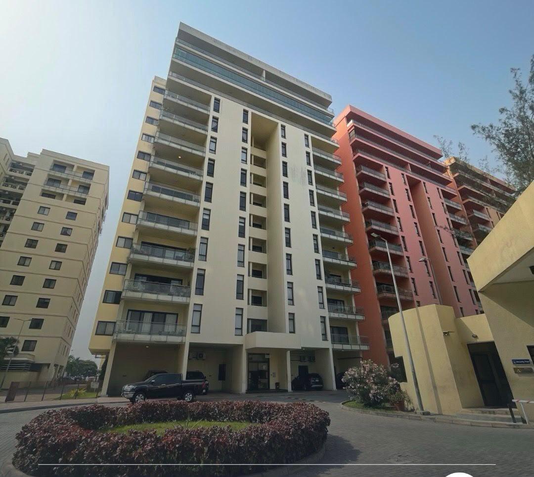 4-Bedroom Luxury Apartment with BQ for Sale at Banana Island