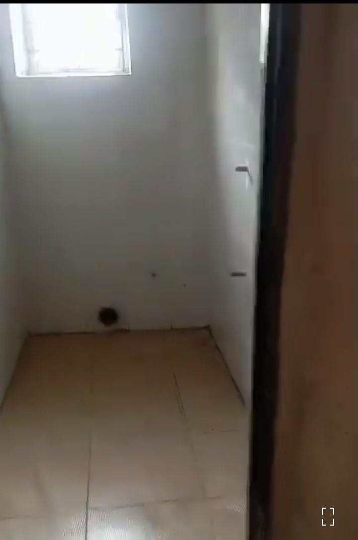 2 bedroom flat to let
