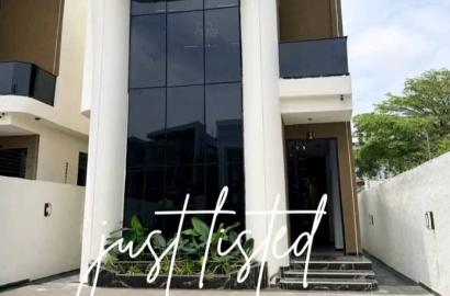 5-Bedroom Detached Duplex with Swimming Pool and BQ at Chevron, Lekki