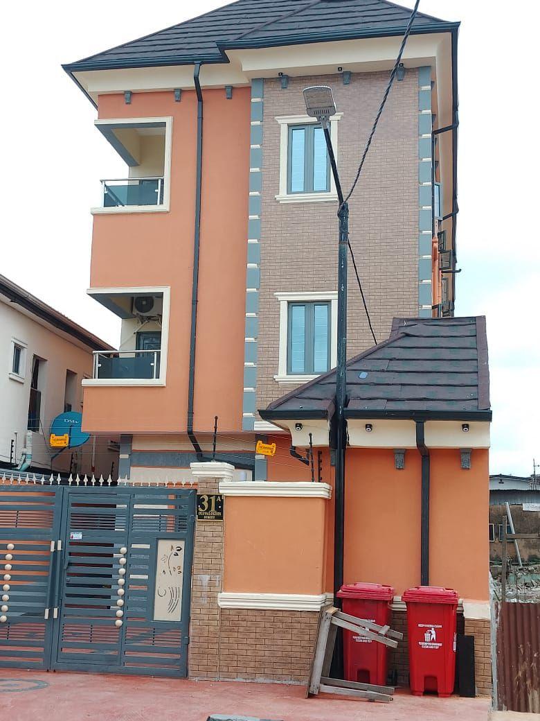 Block of 13 Apartments for Sale at Oluwalogbon Street, Shomolu, Lagos
