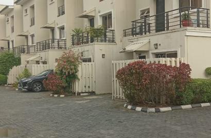4-Bedroom Terrace Duplex with BQ for Rent – Banana Island Road, Ikoyi, Lagos