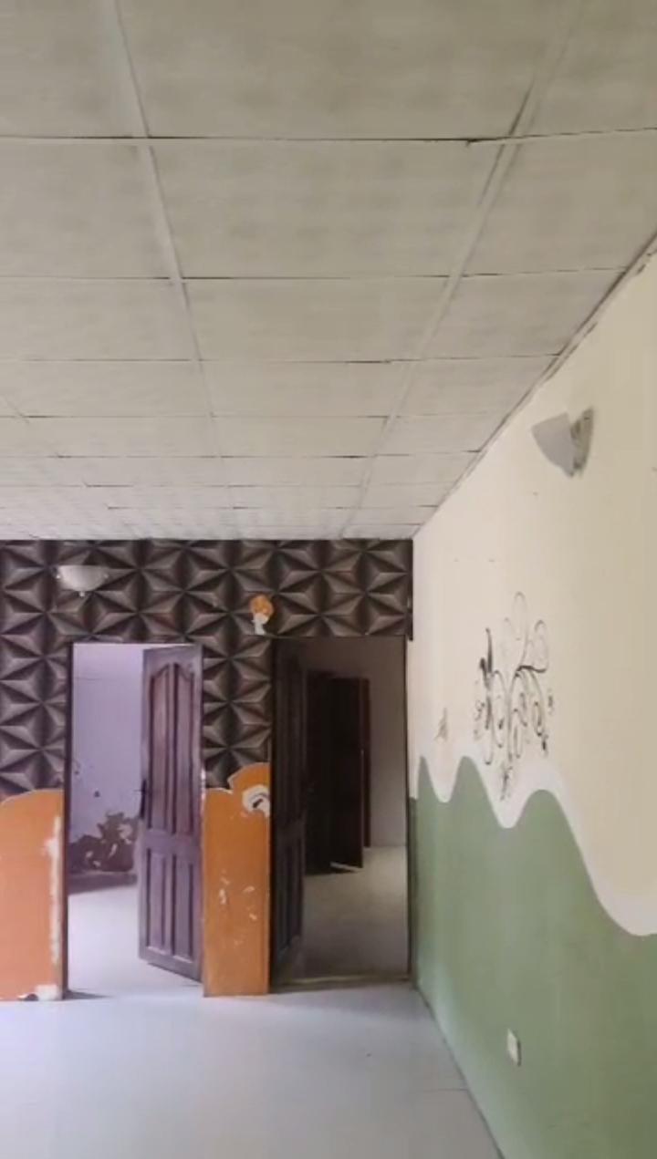 3-Bedroom Upstairs Flat with Visitor’s Toilet | Bucknor