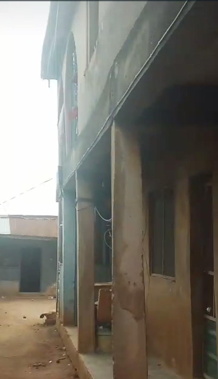 FOR SALE  A STOREY BUILDING FOR SALE OVER HALF PLOT OF LAND