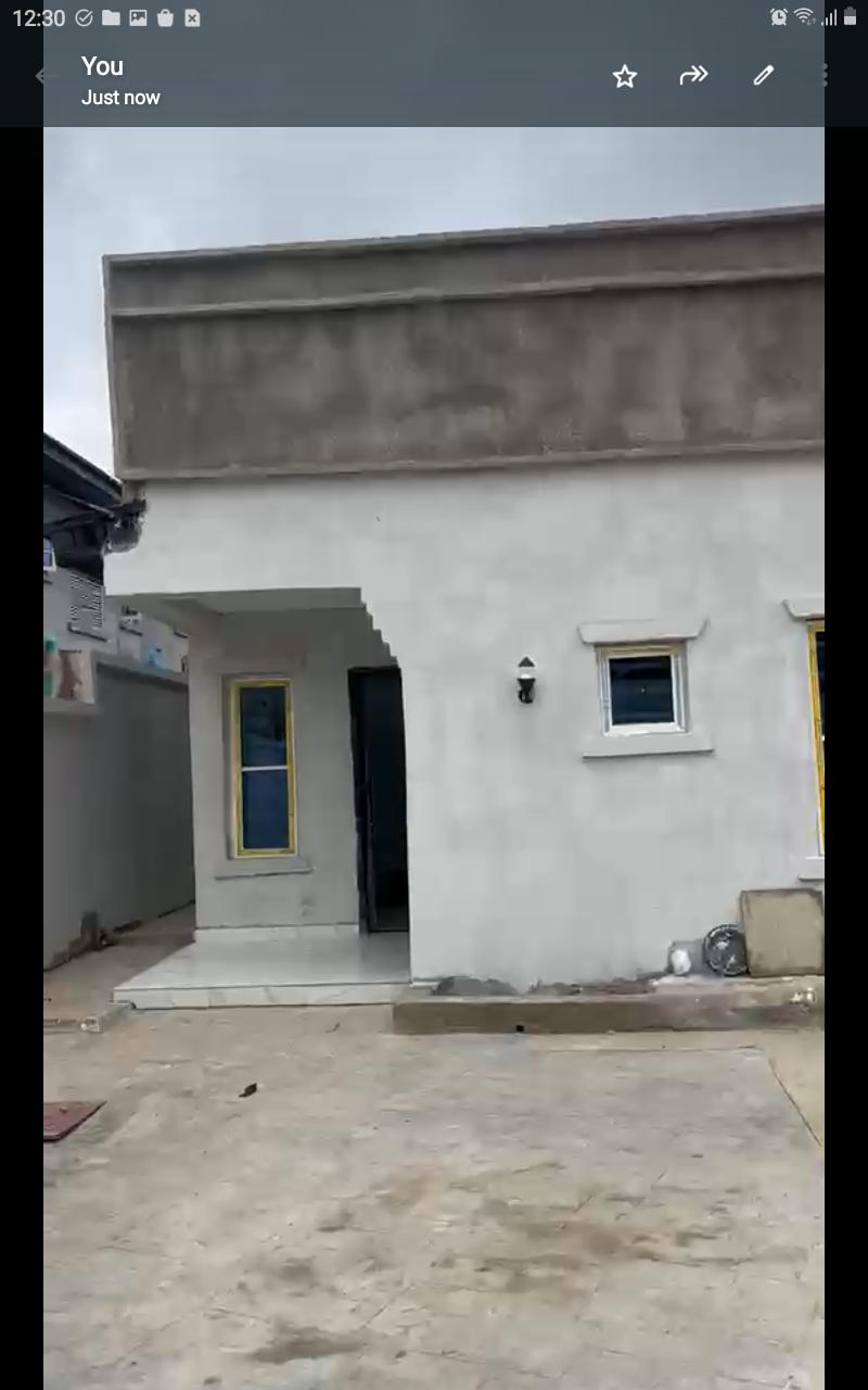 4 Flats Bungalow for Sale – Governor Road, Ikotun