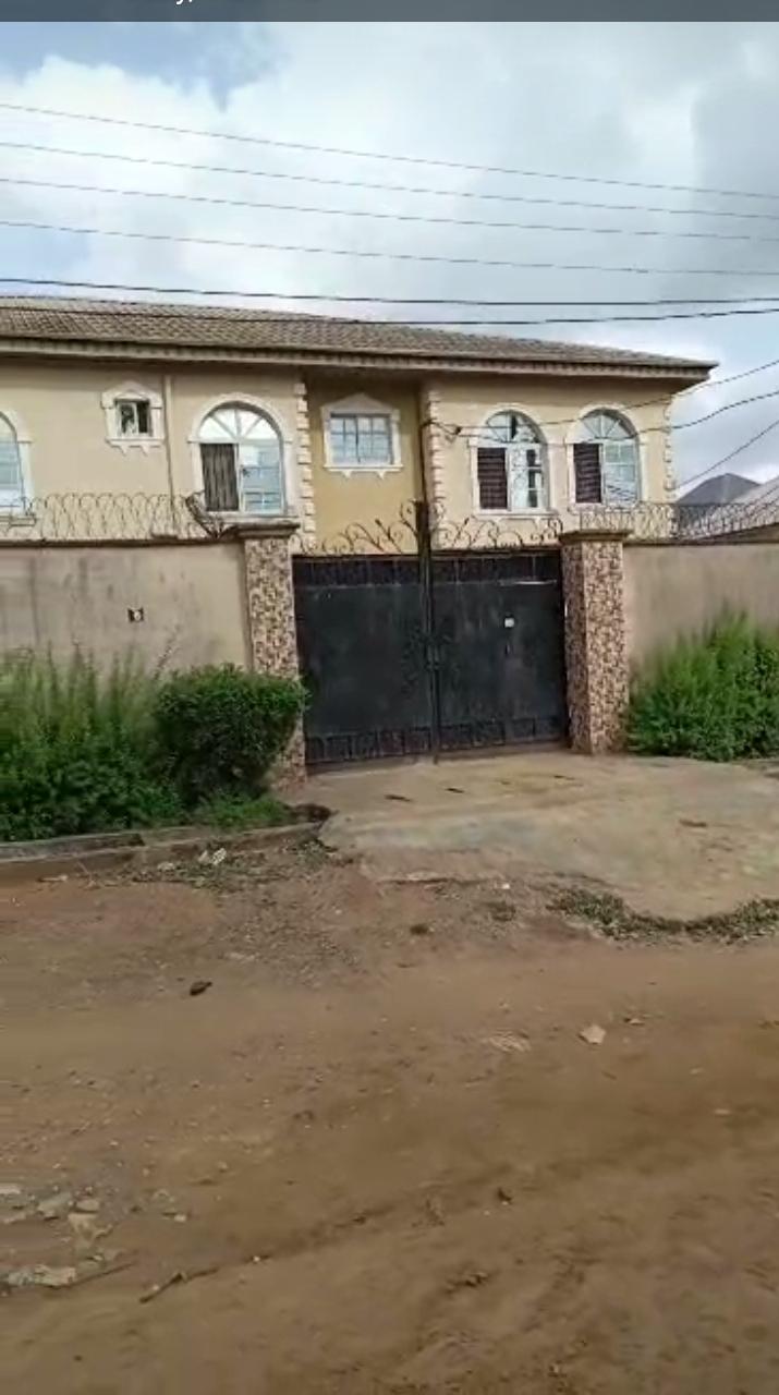 A solidly built block of 4 units of 3bedroom flats, well finished with modern facilities and amenities, ... In a very good and secured estate, @ Fagbile estate, off Ijegun /ikotun Jakande road, Ijegun Lagos