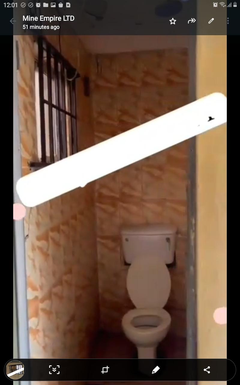 Room self-contained to let – ejigbo