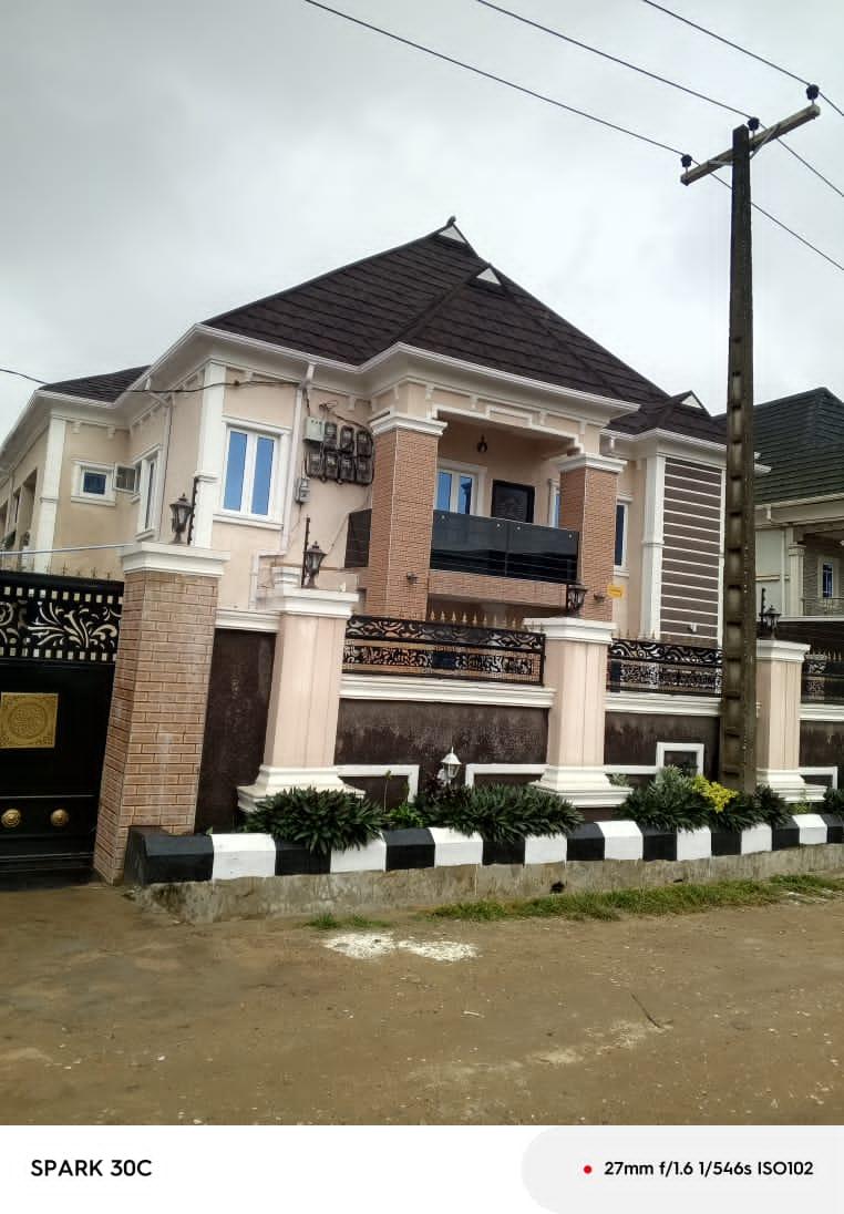 2 bedroom flat in a new house at hostel with full pop