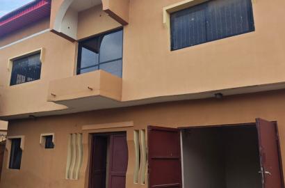 6-Bedroom Duplex with 2-Bedroom BQ – Ago Palace